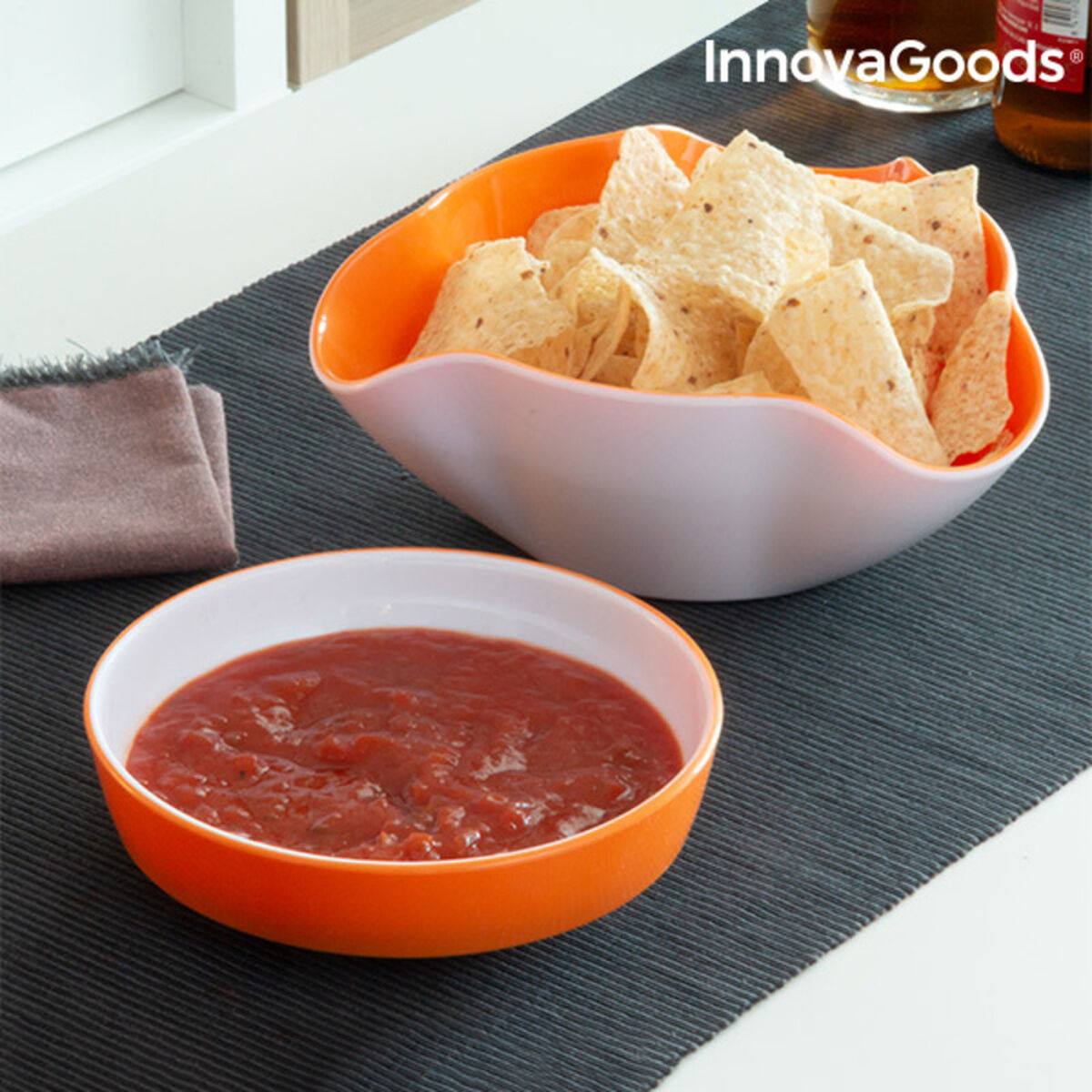 2-in-1 Snack Bowl with Dual Compartments – Perfect for Snacks & Dips